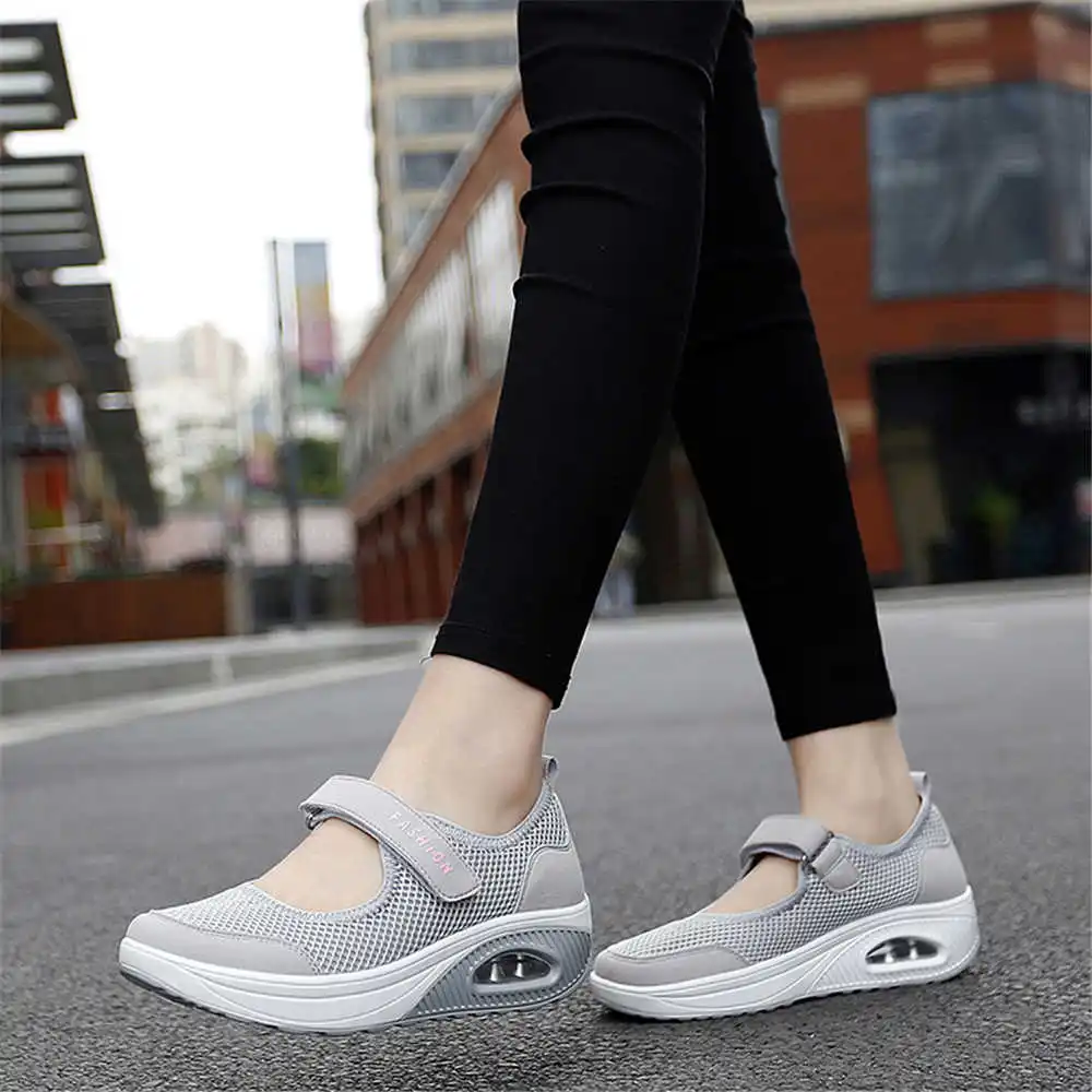 Tech Office Wear Women - Sepatu Basket pria, sneaker olahraga warna